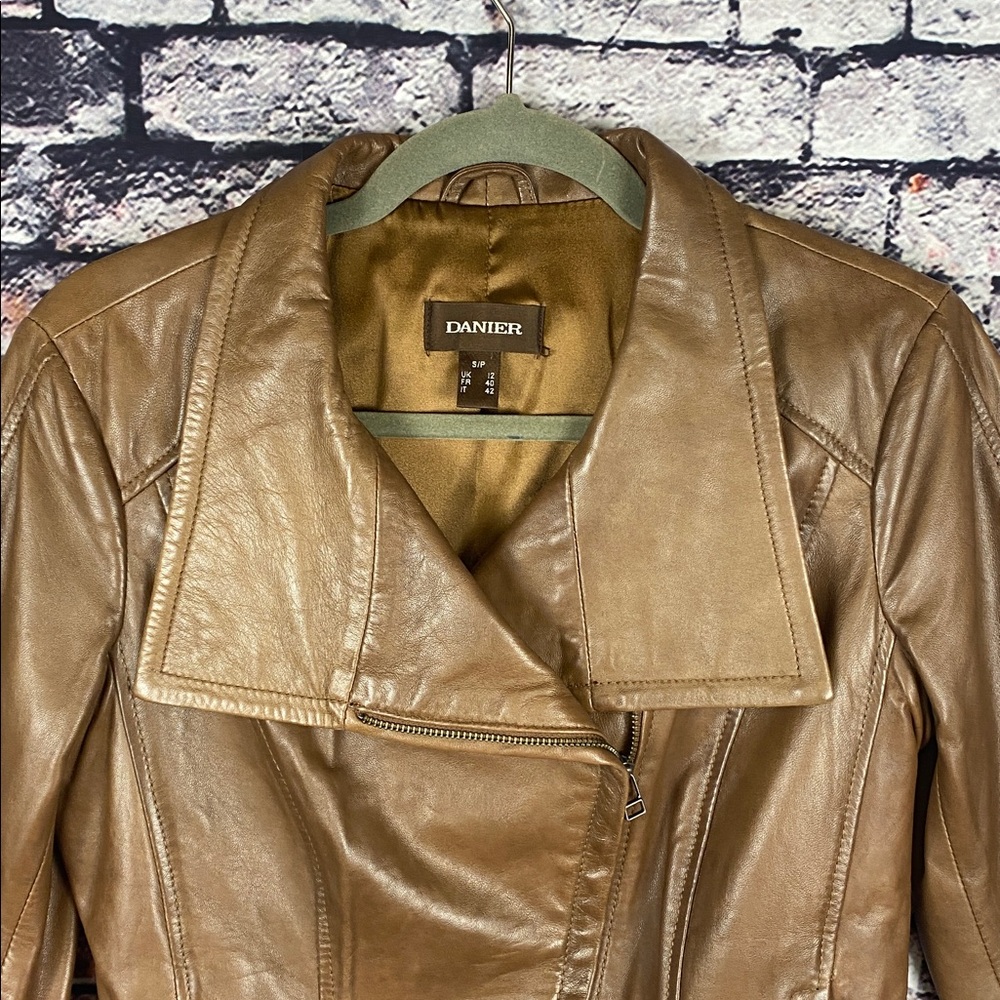 Danier Tan Brown Soft Classic genuine Leather Moto Biker Zip Up Jacket Sz S - Picture 5 of 17